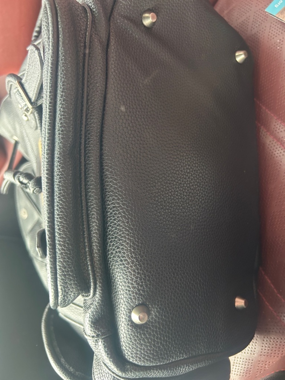 Wrangler Black faux Pebbled Leather Backpack with Front Pockets - Picture 4 of 7
